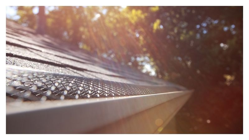 Gutters Service Image (1)